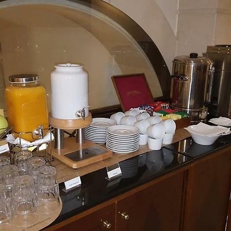Le Patio Boutique Hotel Beirut Downtown Ngoại thất bức ảnh