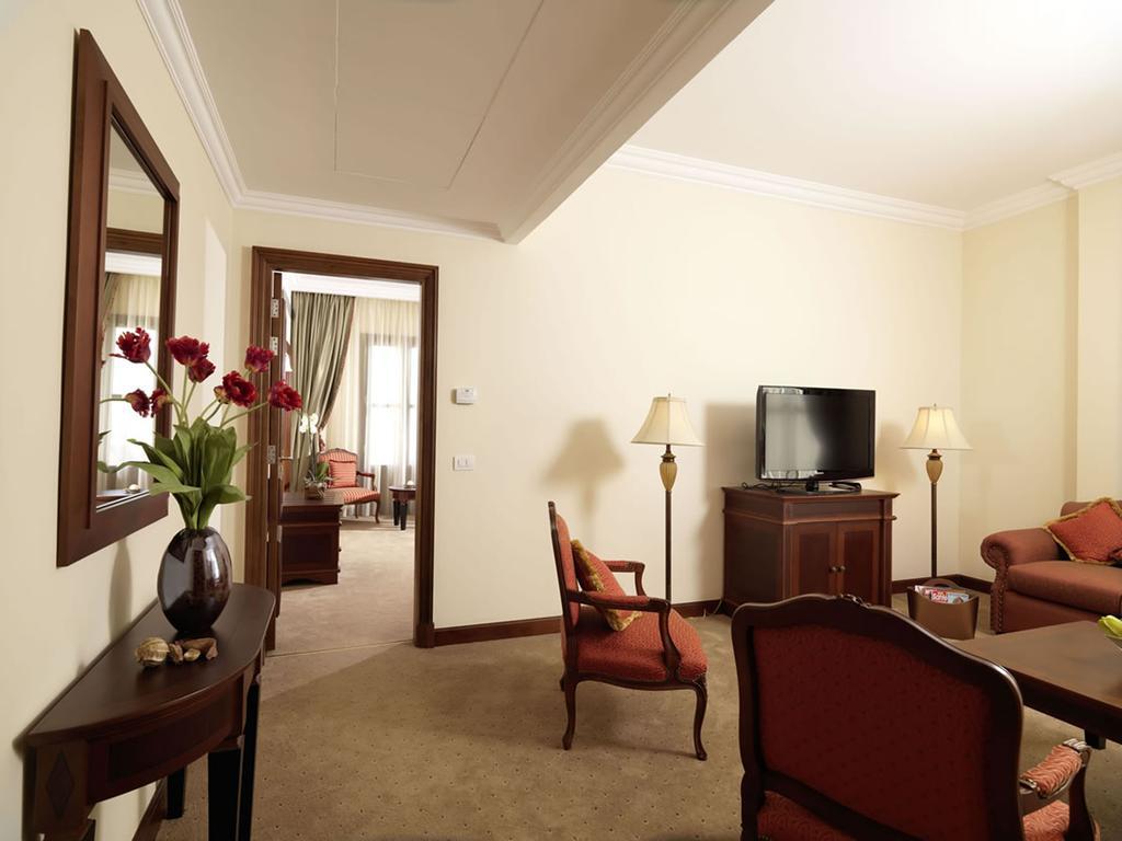 Le Patio Boutique Hotel Beirut Downtown Ngoại thất bức ảnh