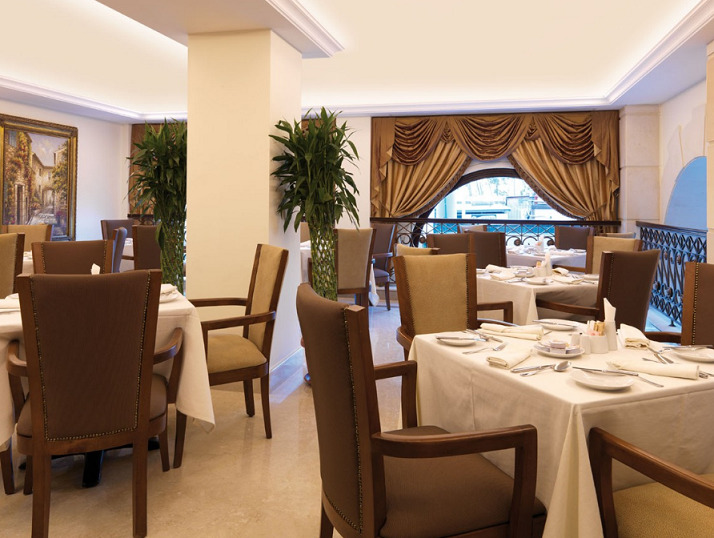 Le Patio Boutique Hotel Beirut Downtown Ngoại thất bức ảnh