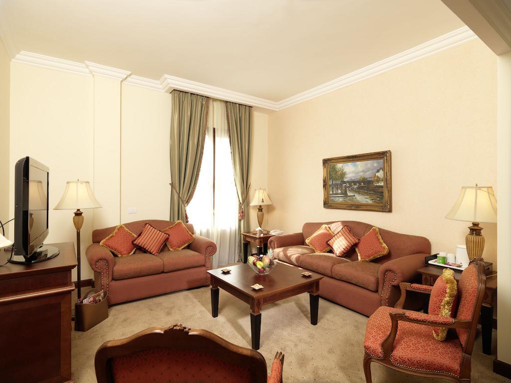 Le Patio Boutique Hotel Beirut Downtown Ngoại thất bức ảnh